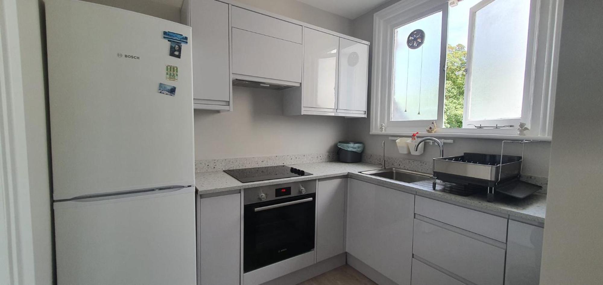 Appartamento Place To In Thames Ditton Londra
